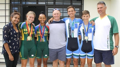3 jong Afrika-kampioene uit Oudtshoorn